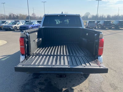 2025 Toyota Tacoma TRD Off-Road 4X4 / ONE OWNER