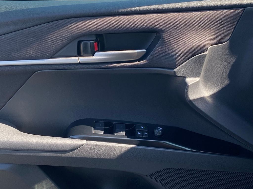 2025 Toyota Camry LE ONE OWNER