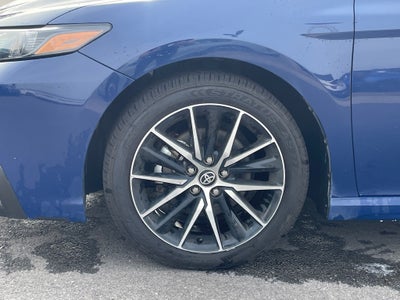 2024 Toyota Camry SE ONE OWNER