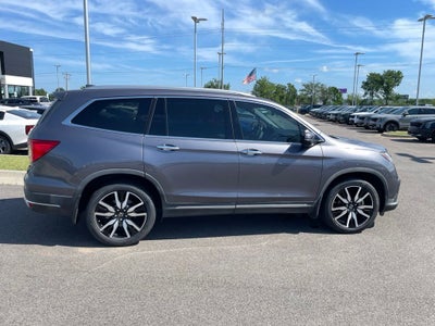 2021 Honda Pilot Touring 7 Passenger / 3RD ROW