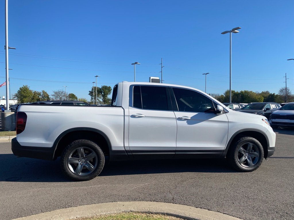 2023 Honda Ridgeline RTL AWD / POWER DRIVERS SEATS / MOONROOF