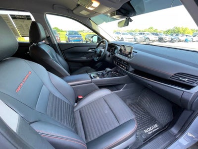 2026 Nissan Rogue Rock Creek AWD / HEATED SEATS / CLEAN CARFAX