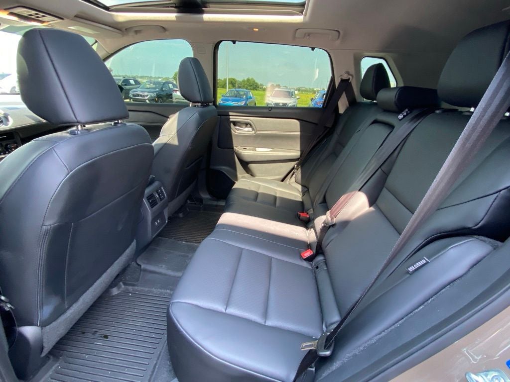 2024 Nissan Rogue SV MOONROOF / AWD / HEATED SEATS
