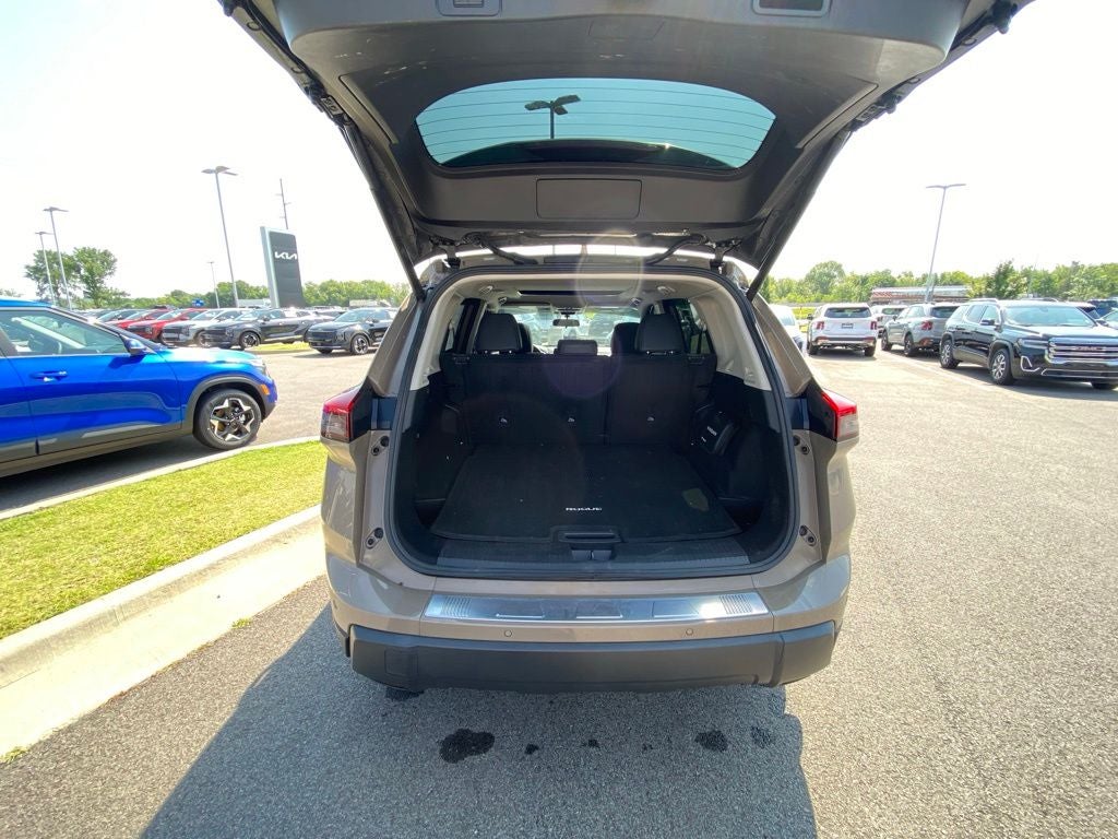 2024 Nissan Rogue SV MOONROOF / AWD / HEATED SEATS