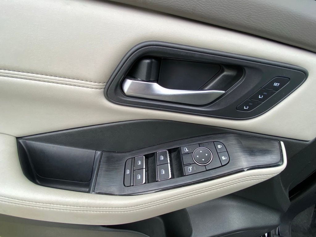 2023 Nissan Rogue SL HEATED SEATS / BOSE AUDIO / ONE OWNER
