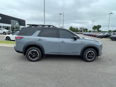 2026 Nissan Pathfinder Rock Creek 4X4 / HEATED SEATS / ONE OWNER