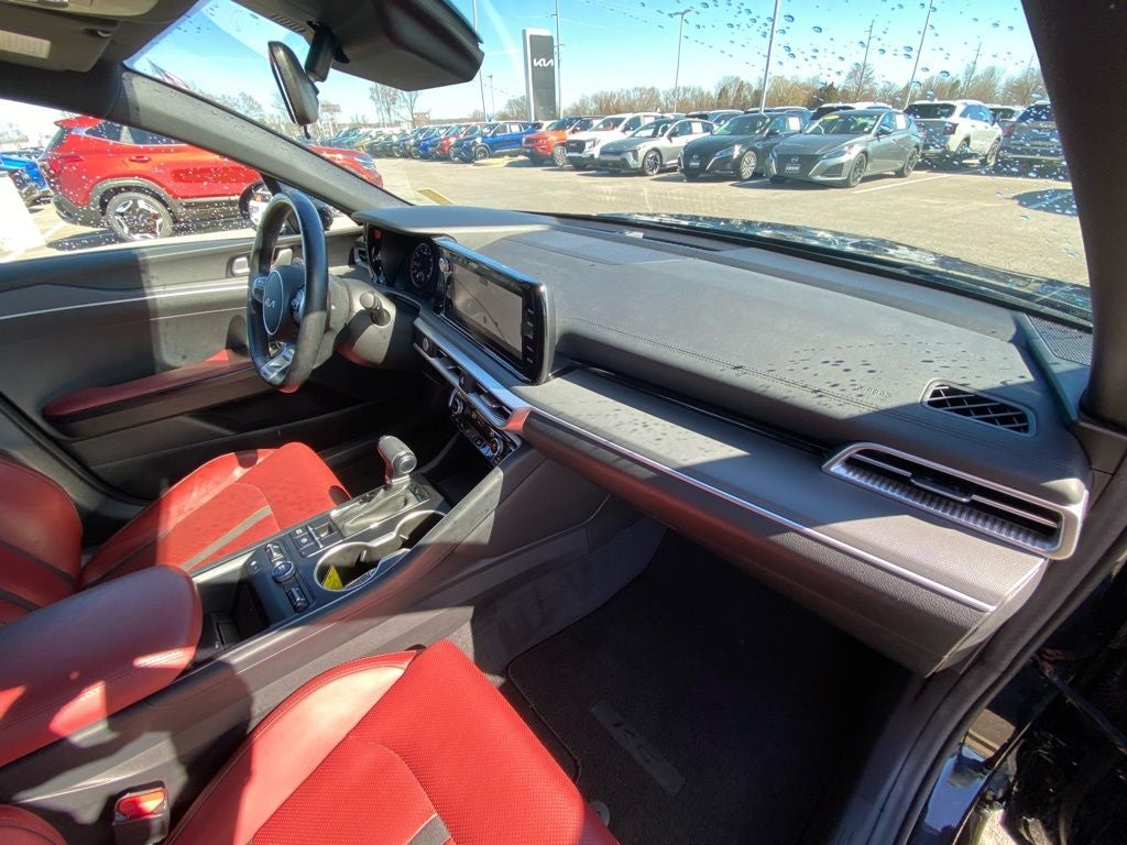 2024 Kia K5 GT-Line ONE OWNER / HEATED SEATS / AWD