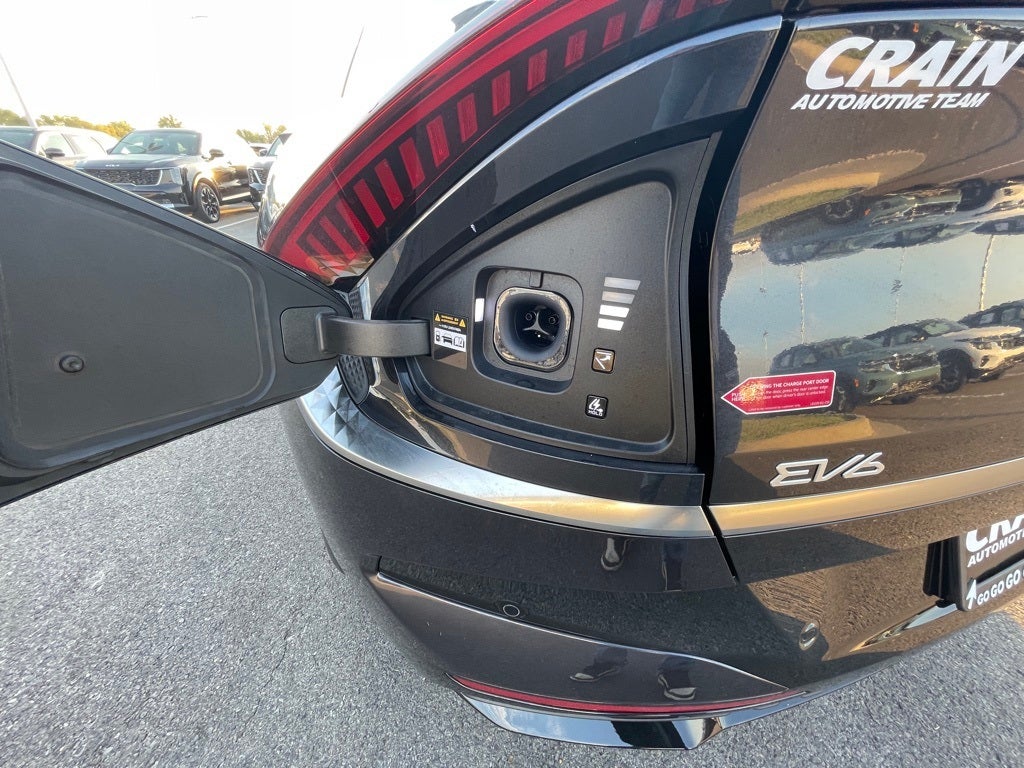 2025 Kia EV6 Wind