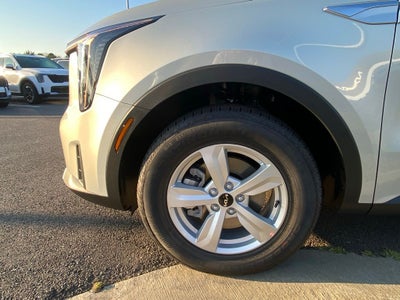 2026 Kia Sorento LX