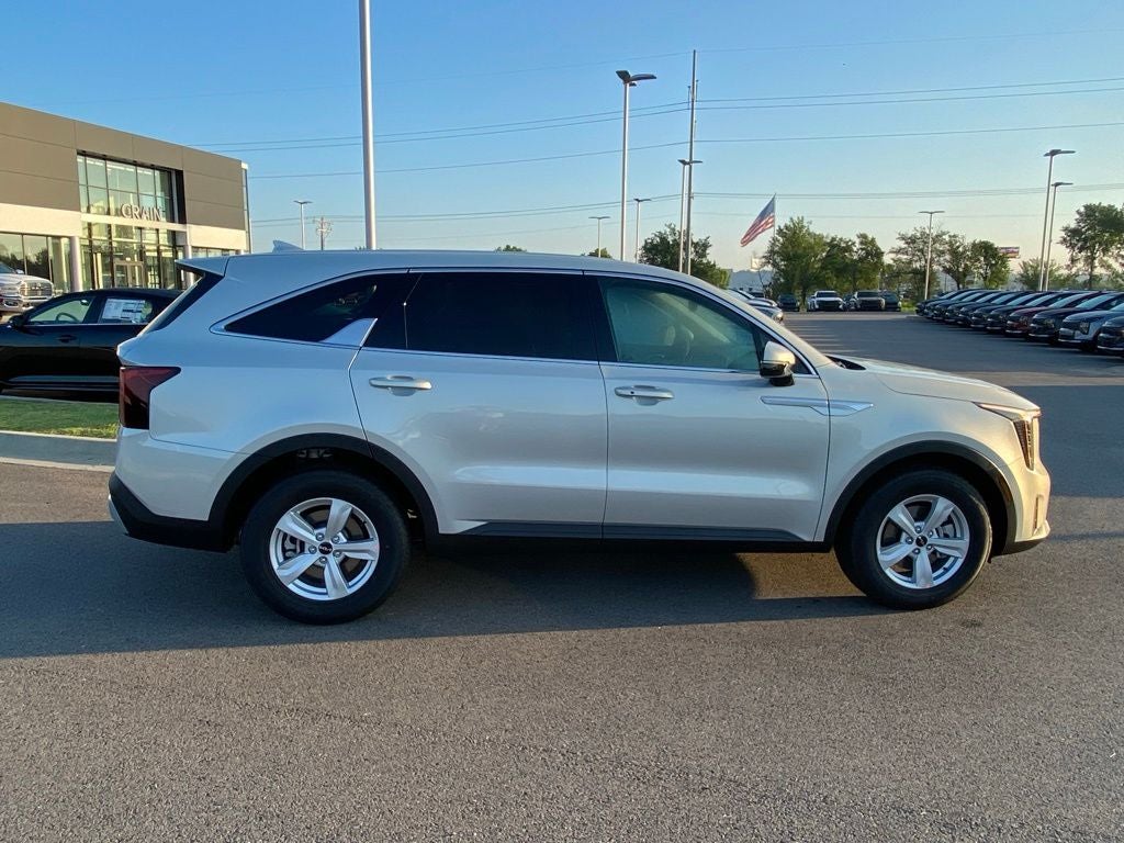 2026 Kia Sorento LX