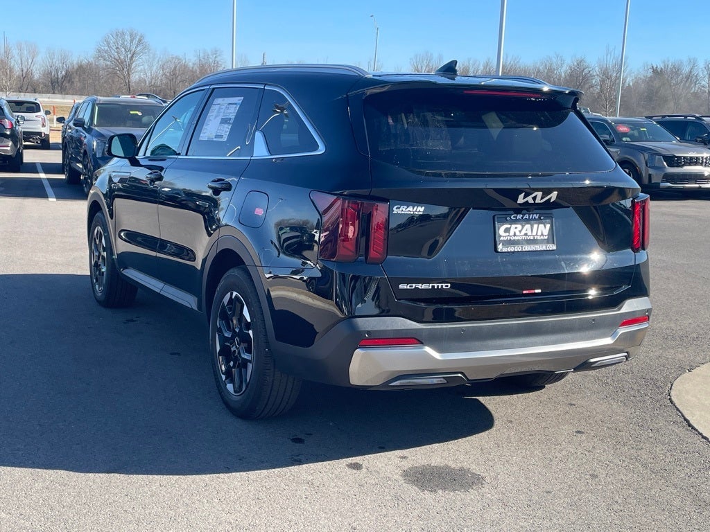 2025 Kia Sorento S