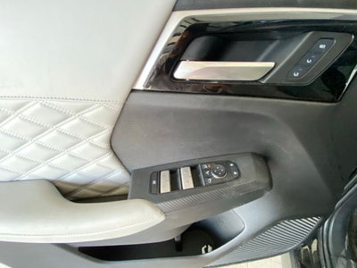 2024 Mitsubishi Outlander SEL HEATED SEATS / POWER LIFT GATE