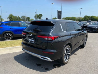 2024 Mitsubishi Outlander SEL HEATED SEATS / POWER LIFT GATE