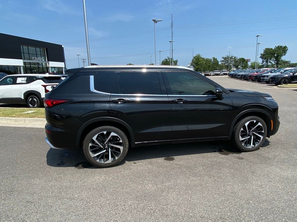 2024 Mitsubishi Outlander SEL HEATED SEATS / POWER LIFT GATE