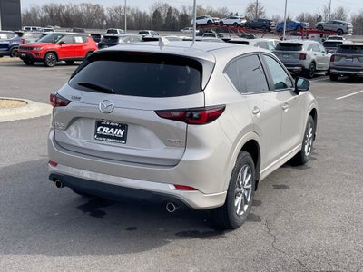 2025 Mazda Mazda CX-5 2.5 S Preferred Package MOONROOF / AWD / HEATED SEATS