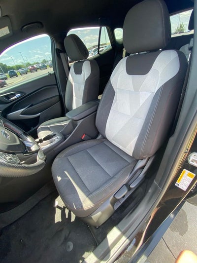 2024 Chevrolet Trax 1RS ONE OWNER / HEATED SEATS