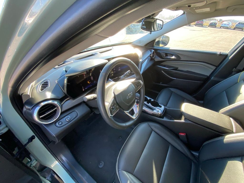 2025 Chevrolet Trax ACTIV HEATED SEATS / ONE OWNER