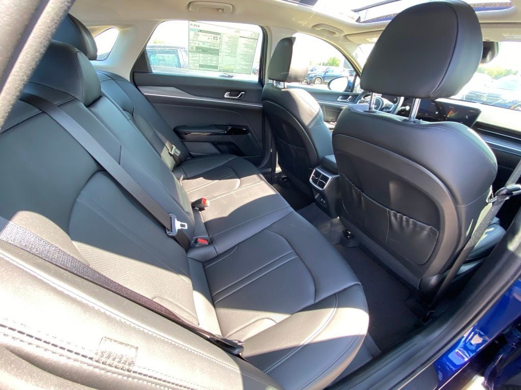 2025 Kia K5 EX