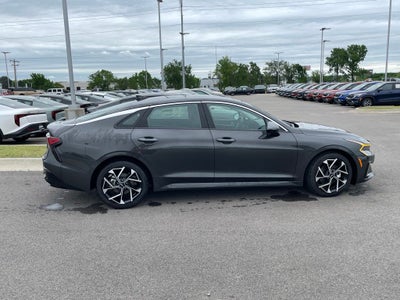 2025 Kia K5 EX
