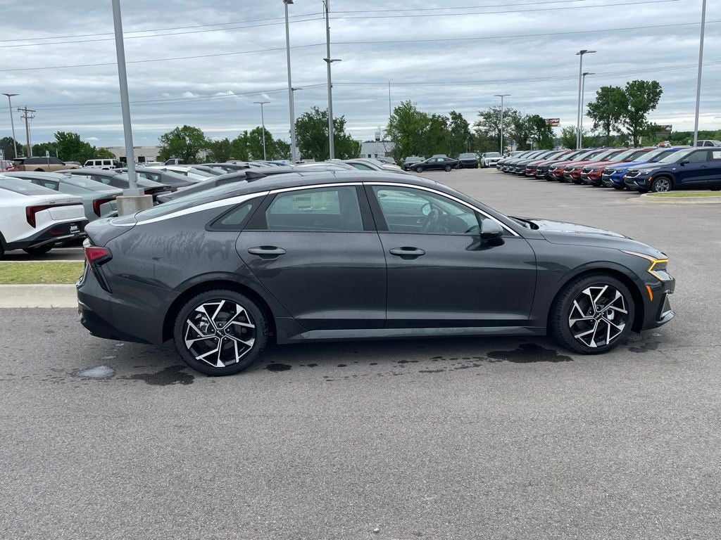 2025 Kia K5 EX
