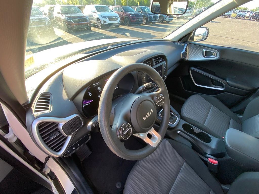 2024 Kia Soul LX