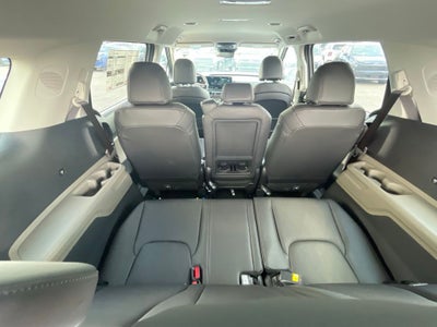 2027 Kia Carnival LXS