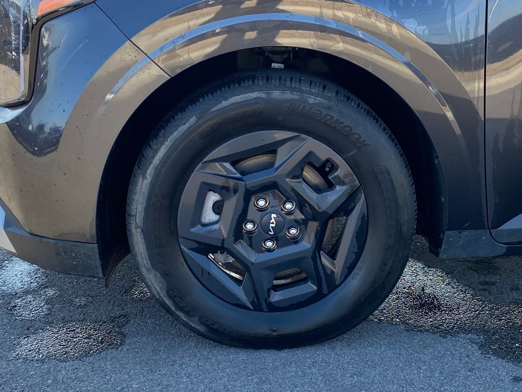 2025 Kia Carnival LXS CPO / LEATHER / HEATED SEATS