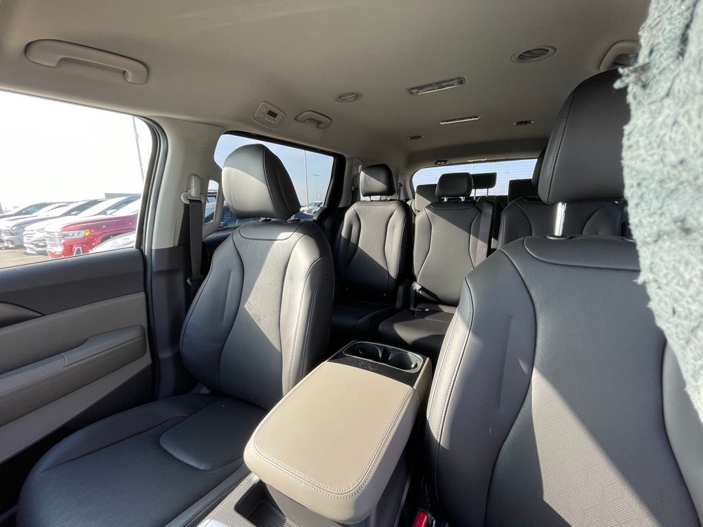 2026 Kia Carnival LXS