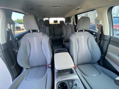 2026 Kia Carnival LX