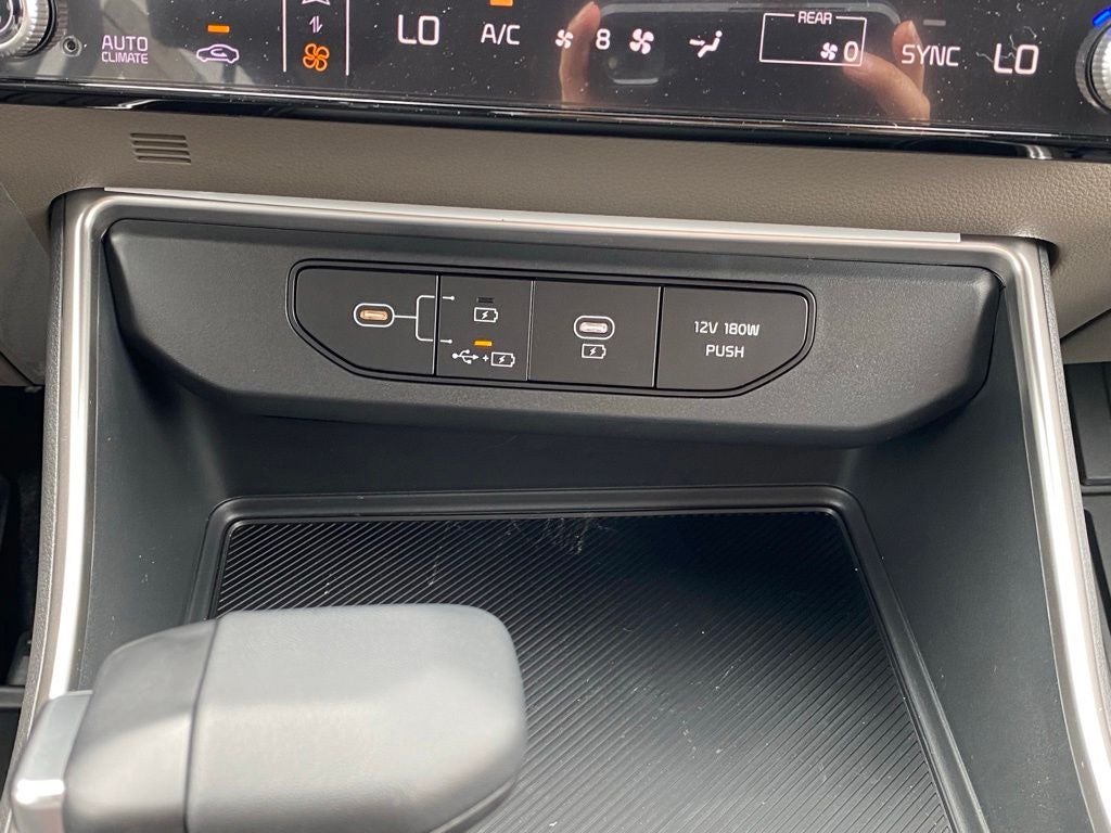 2026 Kia Carnival LXS