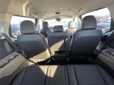 2027 Kia Carnival EX