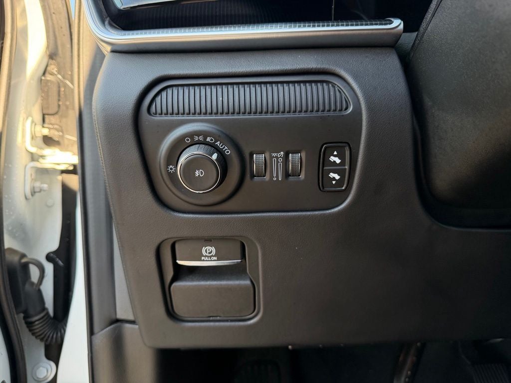 2024 Jeep Grand Wagoneer L Series II