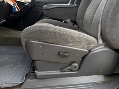 2005 Chevrolet Silverado 2500HD LT 153 WB