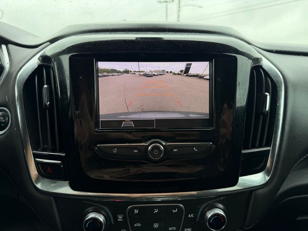 2021 Chevrolet Traverse LS