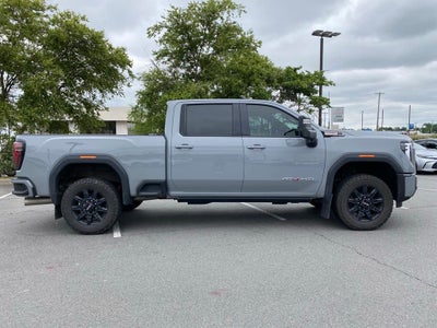2025 GMC Sierra 2500HD AT4