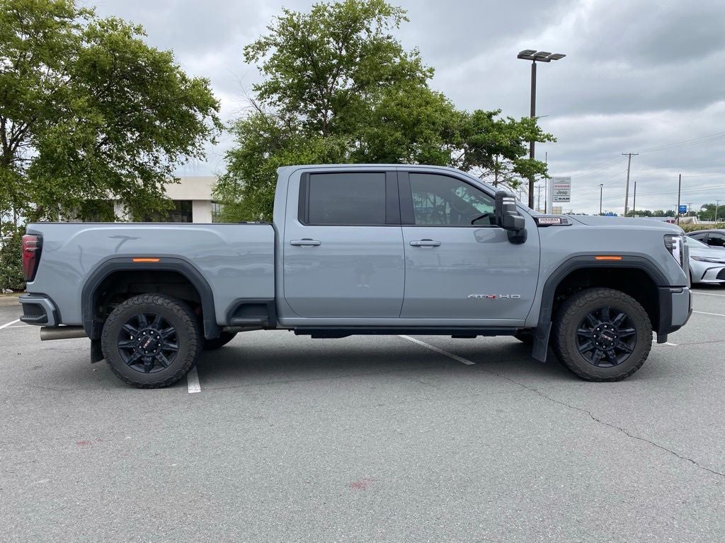 2025 GMC Sierra 2500HD AT4