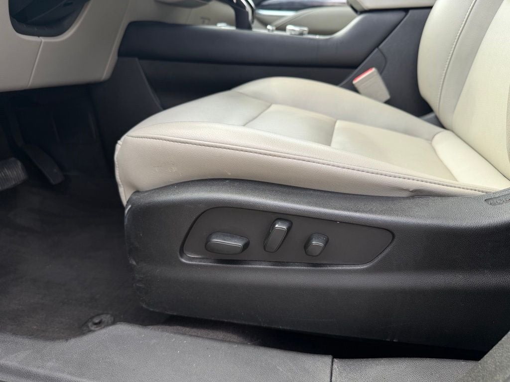 2022 Cadillac XT4 Luxury