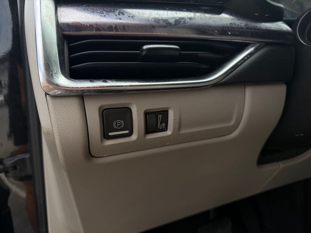 2022 Cadillac XT4 Luxury
