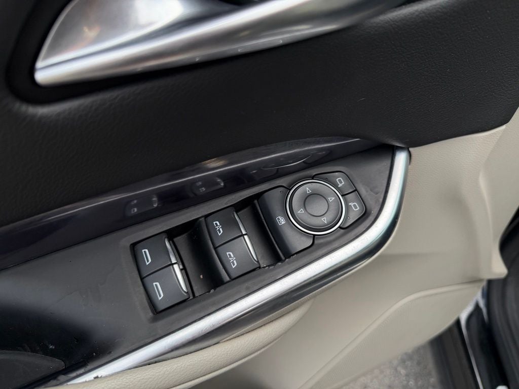 2022 Cadillac XT4 Luxury