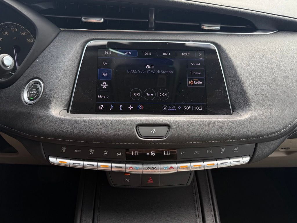 2022 Cadillac XT4 Luxury