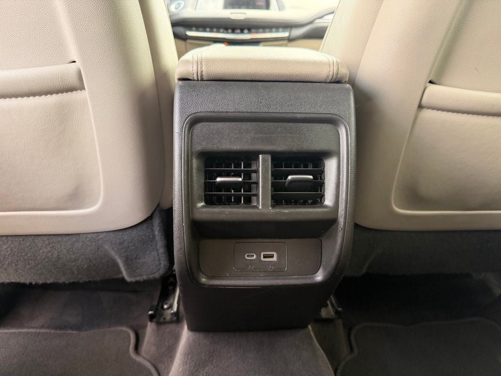 2022 Cadillac XT4 Luxury