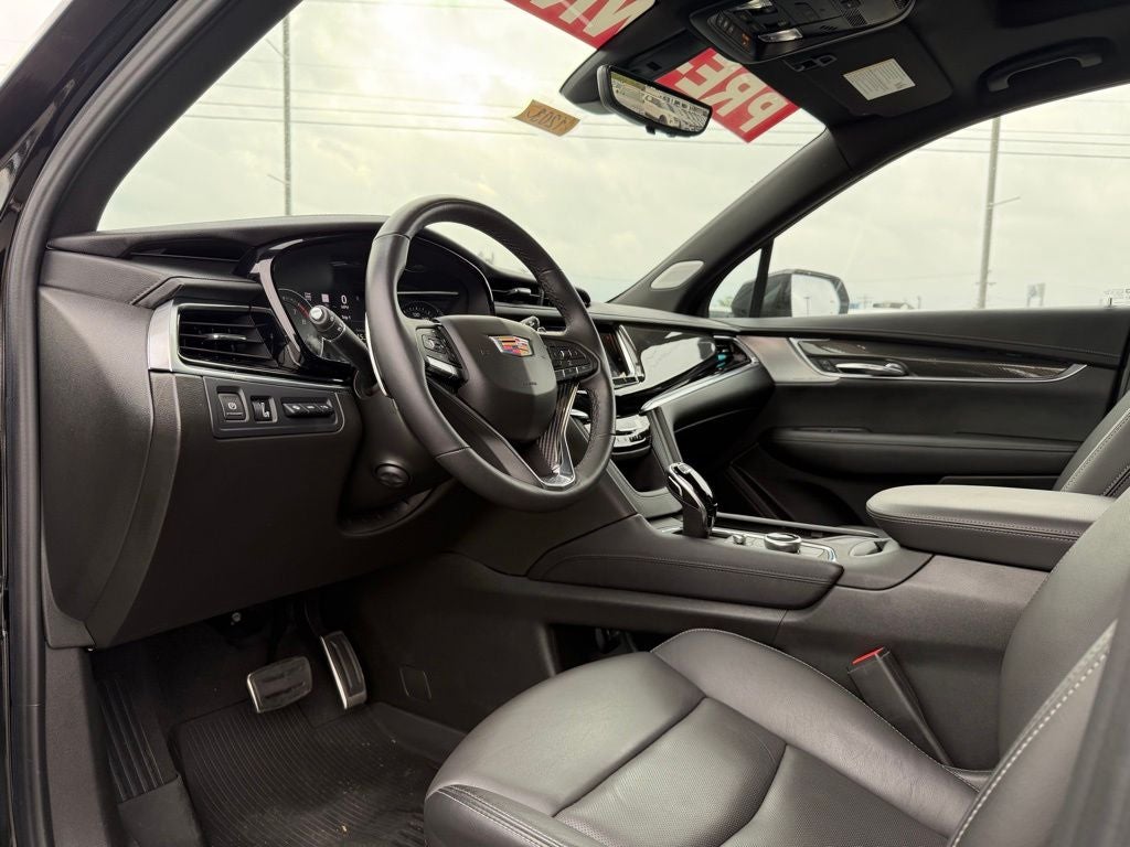2025 Cadillac XT6 Sport