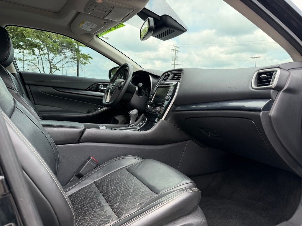 2021 Nissan Maxima Platinum