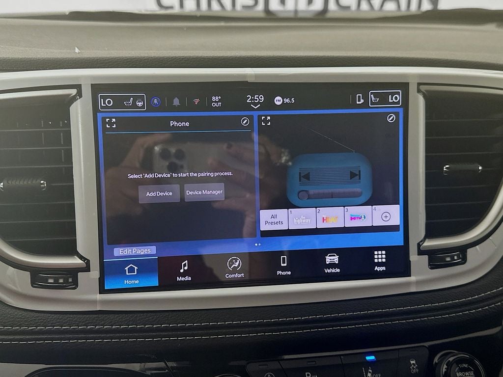 2026 Chrysler Pacifica Select