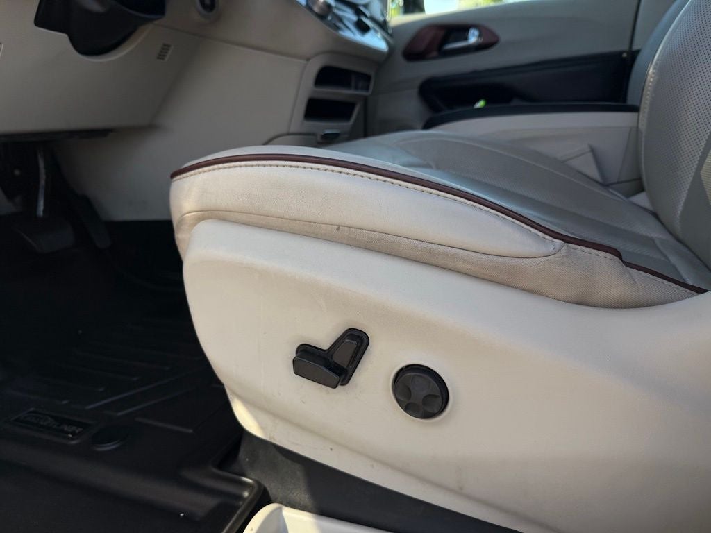 2020 Chrysler Pacifica Limited