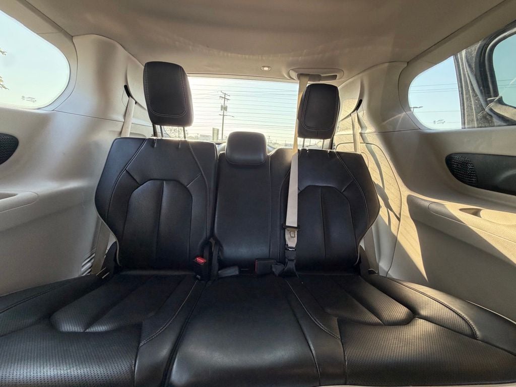 2023 Chrysler Pacifica Hybrid Limited