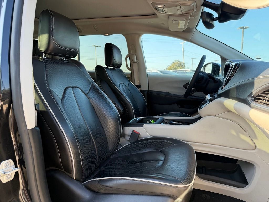 2023 Chrysler Pacifica Hybrid Limited