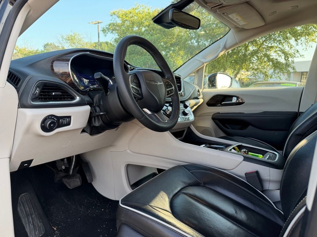 2023 Chrysler Pacifica Hybrid Limited