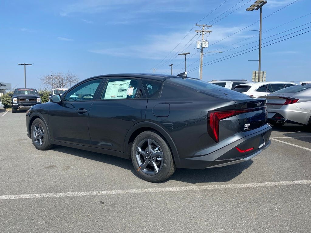 2026 Kia K4 LXS