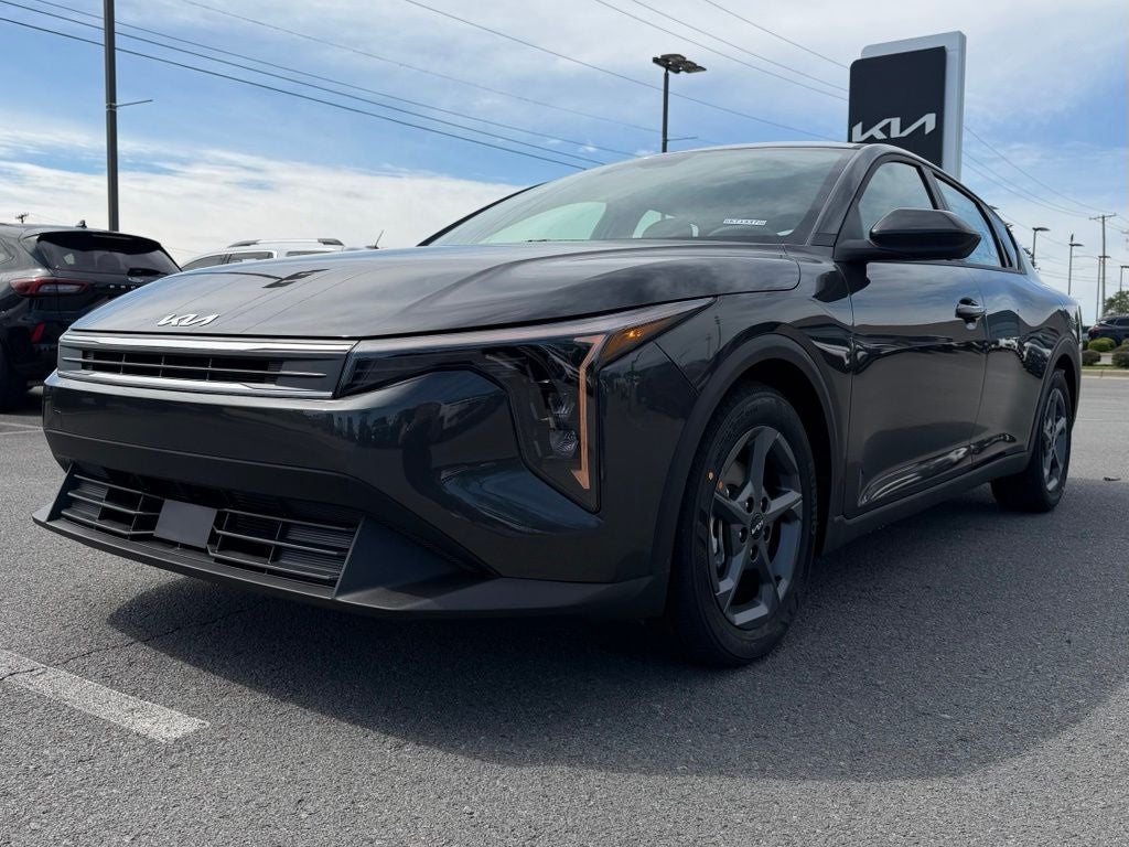 2026 Kia K4 LX